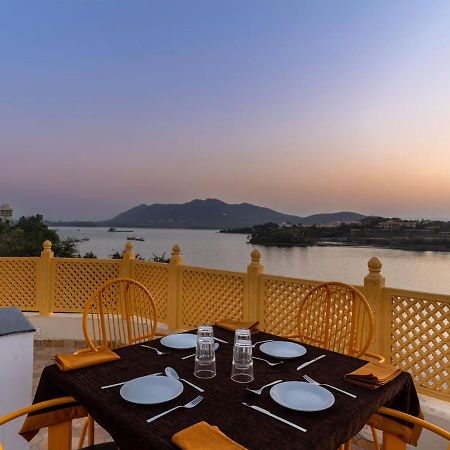Haveli Jai Durga At Pichola Lake Hotel Удайпур Екстериор снимка