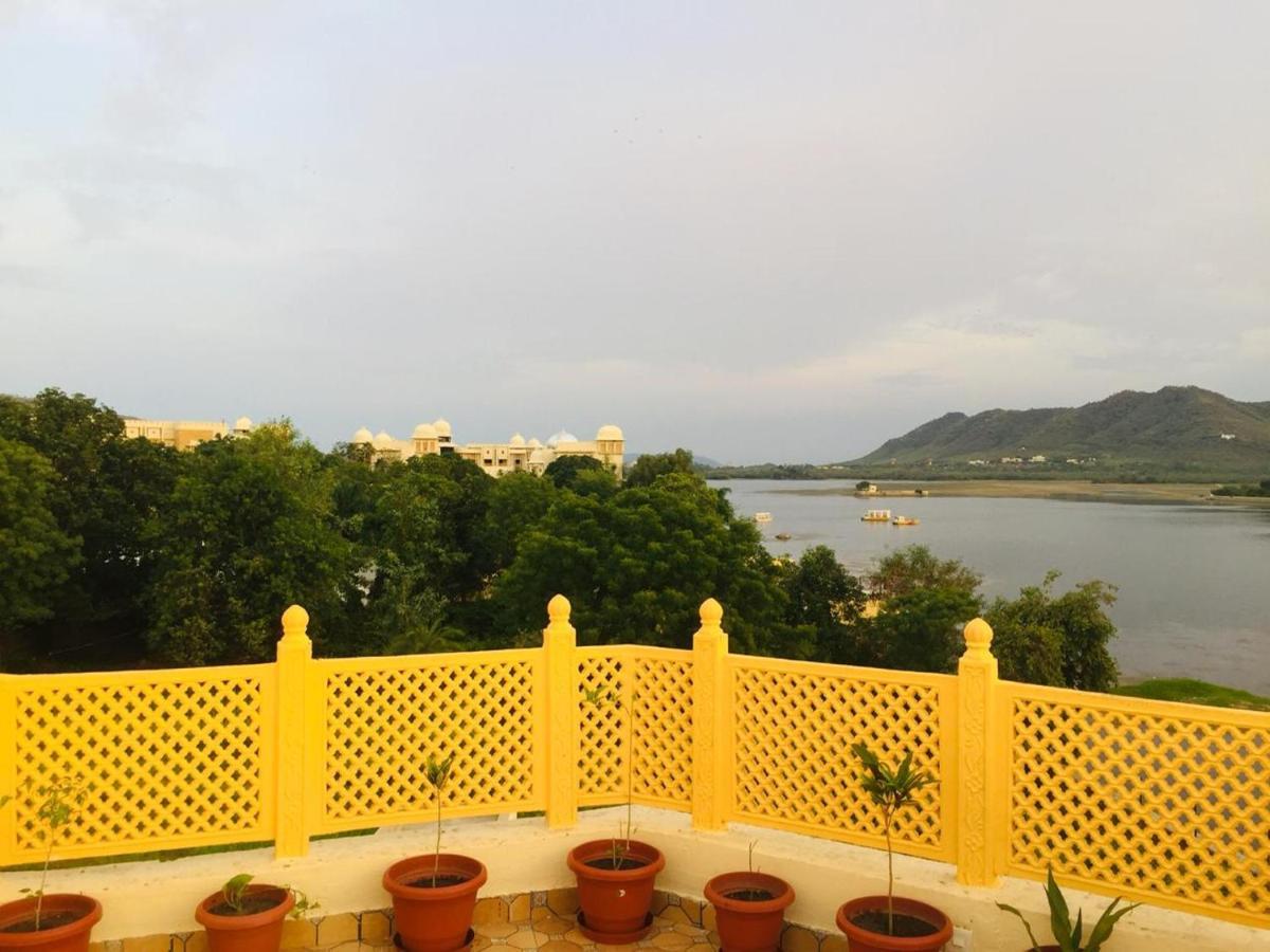 Haveli Jai Durga At Pichola Lake Hotel Удайпур Екстериор снимка