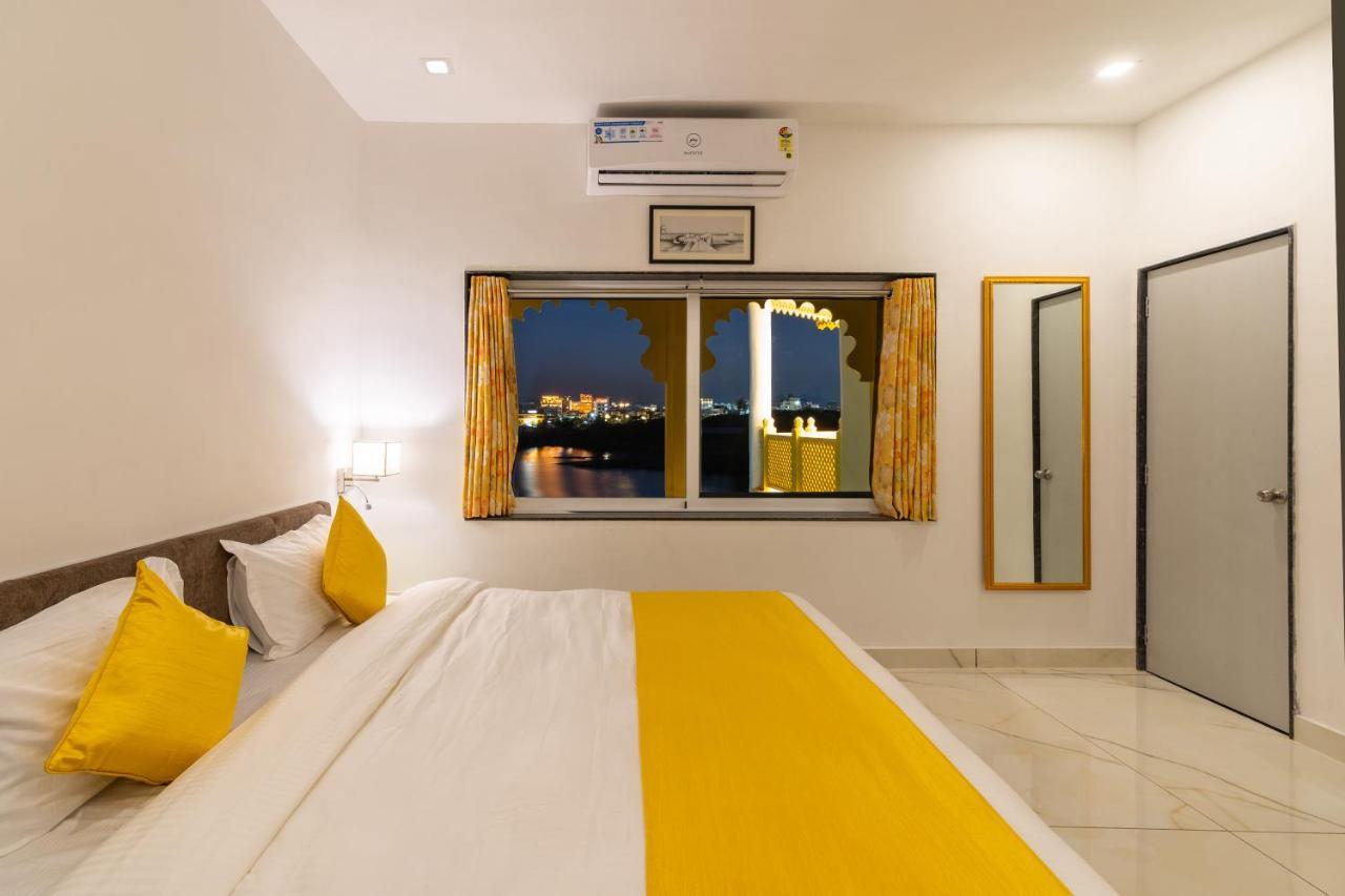 Haveli Jai Durga At Pichola Lake Hotel Удайпур Екстериор снимка